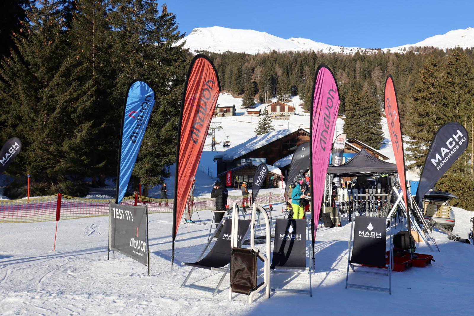 Ski World Schweiz Test